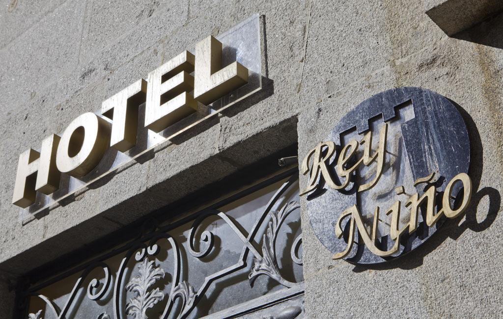Hotel Rey Nino Avila Exterior photo