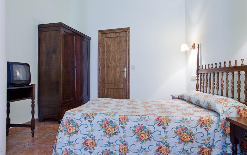 Hotel Rey Nino Avila Exterior photo